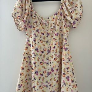 Beginning boutique floral summer dress